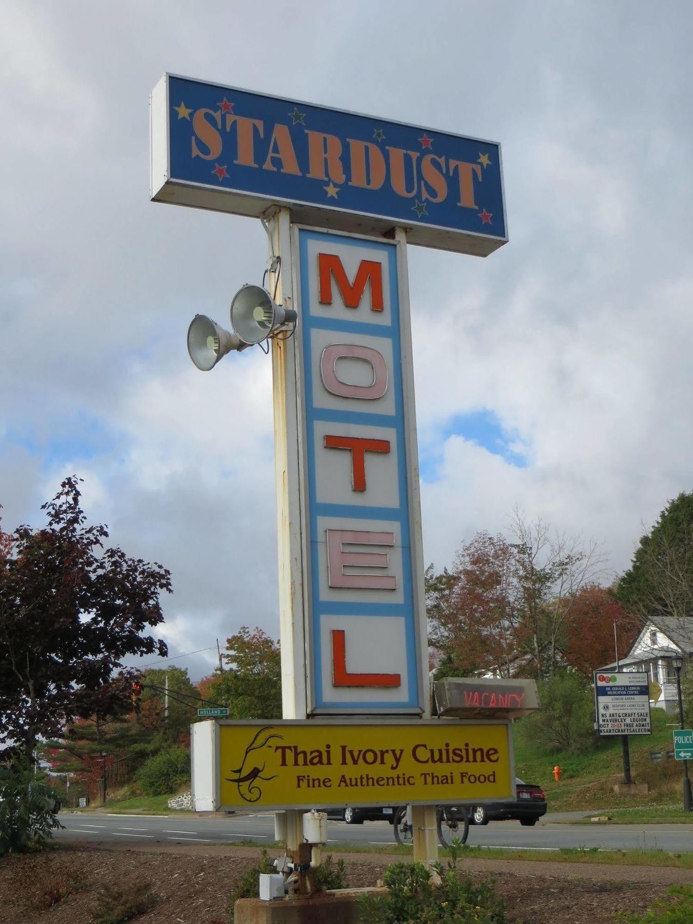 Stardust Motel - Bedford Halifax Bagian luar foto